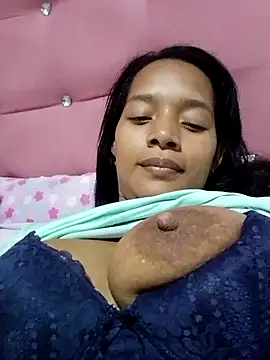 Snapshot of Stefany_03_ chatting on June 2026 12:04:01 AM Stefany 03 online show from June 2026 12:04:01 AM