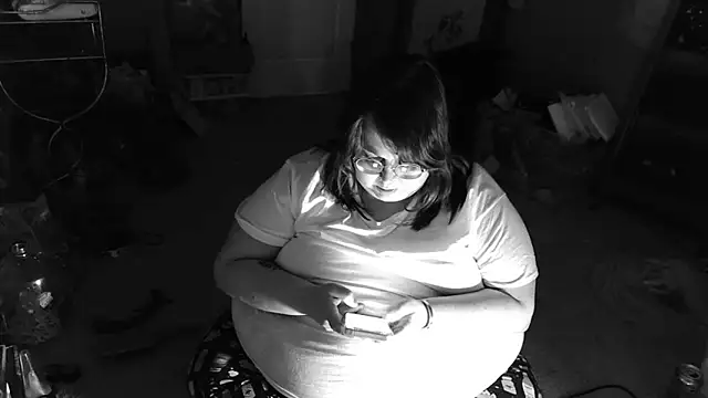 princessghostiii online show from May 2026 12:04:01 AM