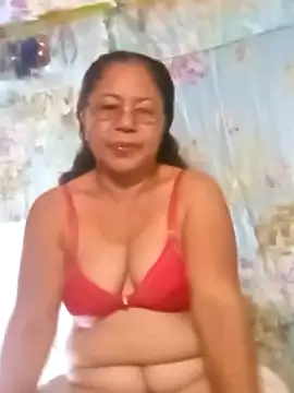 Maleta56 online show from June 2026 01:21:02 PM