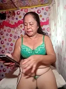 Snapshot of Maleta56 chatting on July 2026 06:17:01 AM Maleta56 online show from July 2026 06:17:01 AM