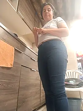  Madison queen  online show from May 2026 06:57:02 PM