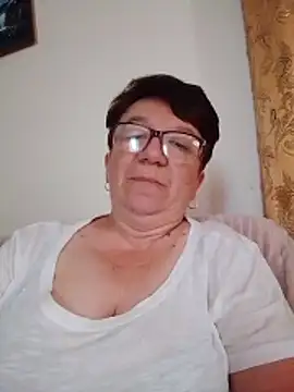 Snapshot of KetQueen101 chatting on June 2026 01:02:01 PM KetQueen101 online show from June 2026 01:02:01 PM