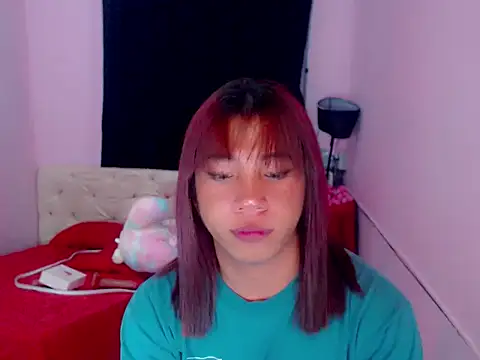 URsexyLylia online show from May 2026 06:12:02 PM