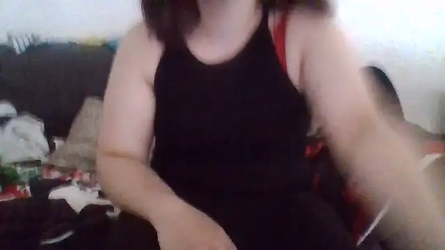 miss16 online show from April 2026 12:03:01 PM