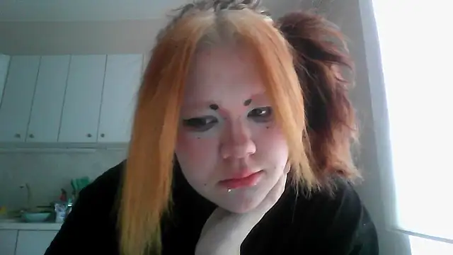 Amanda Mia  online show from May 2026 11:39:02 AM