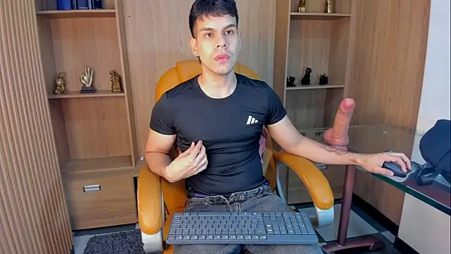 Snapshot of Derek_Voss chatting on May 2026 01:49:01 PM Derek Voss online show from May 2026 01:49:01 PM