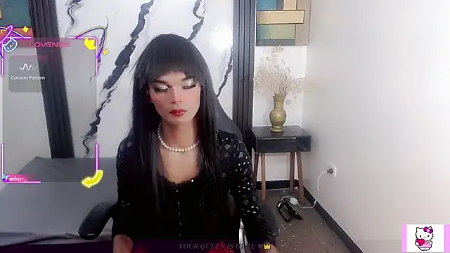 Snapshot of _emma_miller chatting on July 2026 11:02:01 AM emma miller online show from July 2026 11:02:01 AM