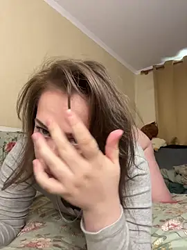 Snapshot of BettyRussian chatting on May 2026 01:28:01 PM BettyRussian online show from May 2026 01:28:01 PM