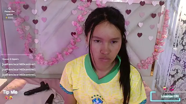 Snapshot of Victoria1_tay chatting on June 2026 10:15:01 AM Victoria1 tay online show from June 2026 10:15:01 AM