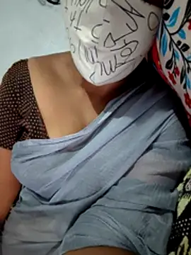 Tamil Hot HoneyBee online show from June 2026 05:32:02 AM