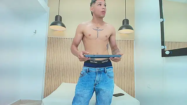 Brandon Mercuri online show from April 2026 01:20:01 PM