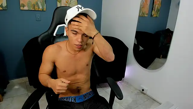 Snapshot of ELGRAN_JEFE chatting on July 2026 06:23:01 PM ELGRAN JEFE online show from July 2026 06:23:01 PM