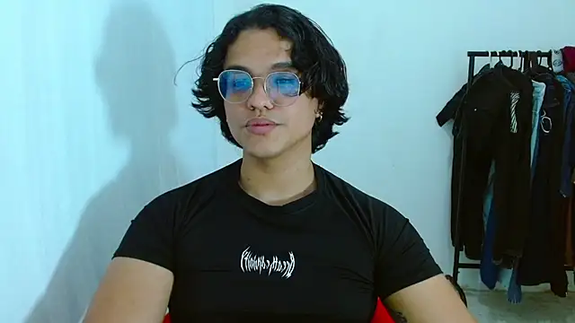 Snapshot of Diane_exotic chatting on June 2026 12:20:01 AM Diane exotic online show from June 2026 12:20:01 AM