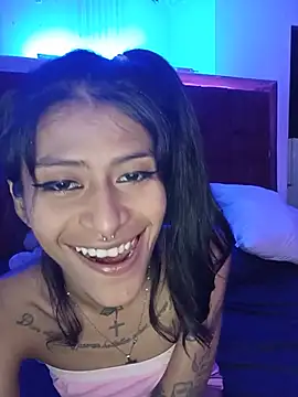 Snapshot of angel_dolltsx chatting on June 2026 04:21:01 AM angel dolltsx online show from June 2026 04:21:01 AM