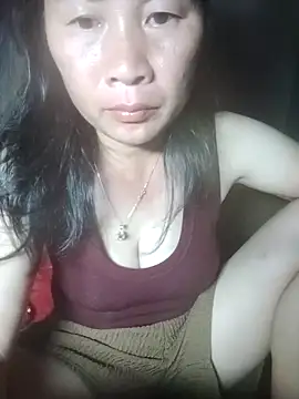 Snapshot of Lella_01 chatting on June 2026 01:14:01 PM Lella 01 online show from June 2026 01:14:01 PM