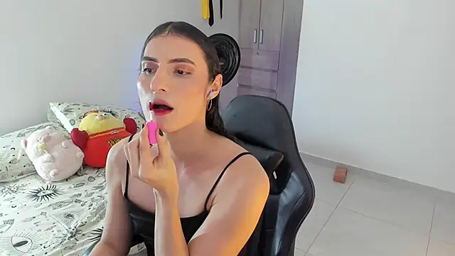  shantallskinny  online show from May 2026 05:13:02 AM