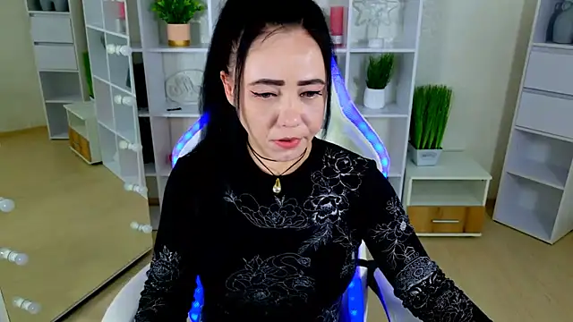 LeylaaLive online show from May 2026 06:55:02 AM