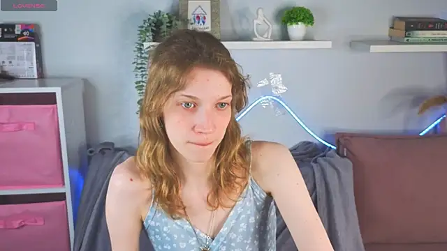 Emily Cartex online show from May 2026 05:49:01 AM