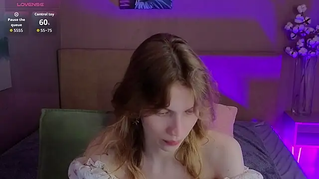 Emily Cartex online show from July 2026 06:00:02 AM