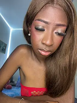Snapshot of SpicySweetie chatting on May 2026 09:43:01 PM SpicySweetie online show from May 2026 09:43:01 PM