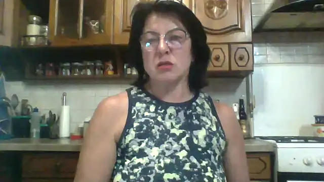 Fiona06 online show from May 2026 05:30:02 PM