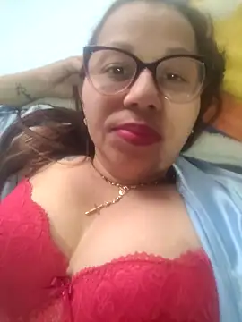 Snapshot of Ladymilf12 chatting on May 2026 06:24:02 PM Ladymilf12 online show from May 2026 06:24:02 PM