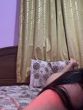 Snapshot of QueenRima99 chatting on May 2026 01:23:02 AM QueenRima99 online show from May 2026 01:23:02 AM