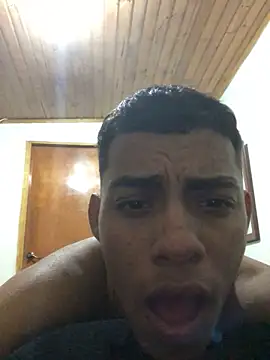 Snapshot of Antonelo_blake chatting on June 2026 12:02:02 AM Antonelo blake online show from June 2026 12:02:02 AM