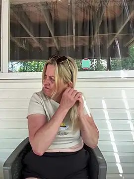 Bruiserboomer2 online show from May 2026 05:21:02 PM