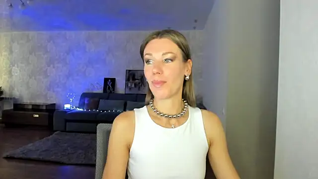 Snapshot of miababemi09 chatting on July 2026 04:31:01 AM miababemi09 online show from July 2026 04:31:01 AM