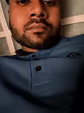 Snapshot of akhi_9899 chatting on May 2026 08:52:02 AM akhi 9899 online show from May 2026 08:52:02 AM