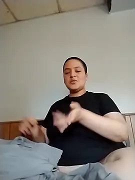 wetandtightcoochie online show from April 2026 05:52:01 PM