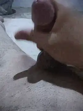 TootedFreezing online show from June 2026 05:38:02 PM