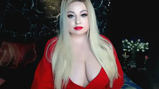 Snapshot of ValentinaaLuv chatting on May 2026 05:07:01 PM ValentinaaLuv online show from May 2026 05:07:01 PM