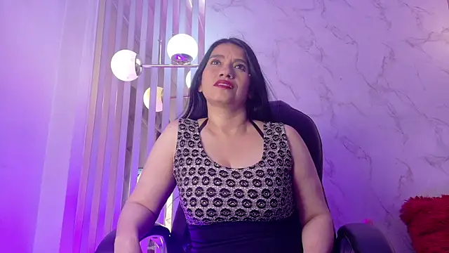 Snapshot of Dalila_5 chatting on July 2026 07:27:02 PM Dalila 5 online show from July 2026 07:27:02 PM
