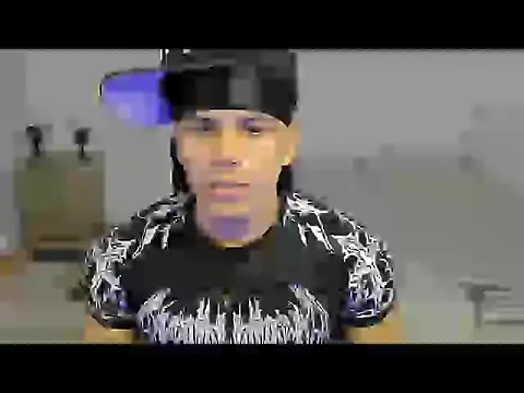 Snapshot of sant_wahlberg chatting on May 2026 10:27:02 PM sant wahlberg online show from May 2026 10:27:02 PM