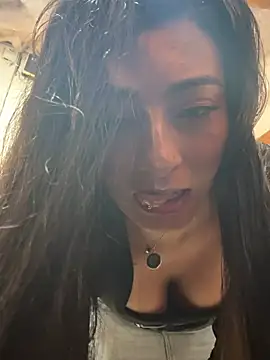 Snapshot of IsabellaMariet chatting on July 2026 02:30:01 PM IsabellaMariet online show from July 2026 02:30:01 PM