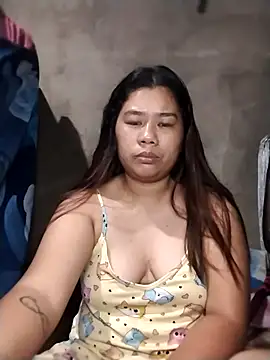 chubbypinay27 online show from April 2026 01:17:01 PM