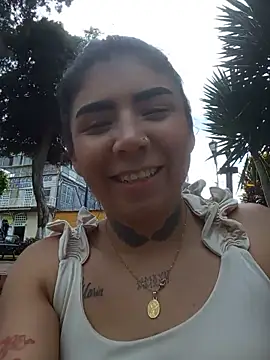 Snapshot of PequenaNena chatting on May 2026 08:16:02 PM PequenaNena online show from May 2026 08:16:02 PM