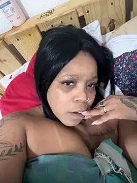 GianLavinnye online show from June 2026 02:58:02 AM
