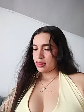 Snapshot of Sky__19 chatting on May 2026 05:17:02 PM Sky 19 online show from May 2026 05:17:02 PM