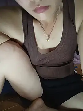 Hazel Nova online show from June 2026 01:41:02 AM