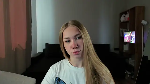 AnnaAlexArti online show from June 2026 04:58:02 AM