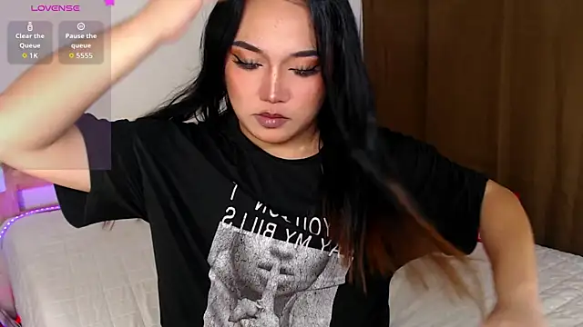 Sensual Ekang online show from July 2026 05:37:02 PM