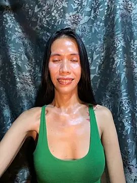 lovelyRAIN143 online show from April 2026 04:11:01 PM