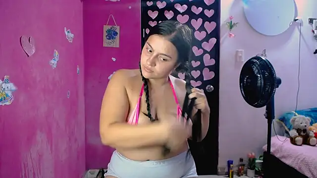 Kiara tits online show from June 2026 01:41:01 AM