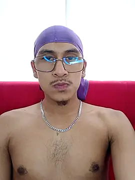 Snapshot of Lil_black009 chatting on May 2026 03:18:02 PM Lil black009 online show from May 2026 03:18:02 PM