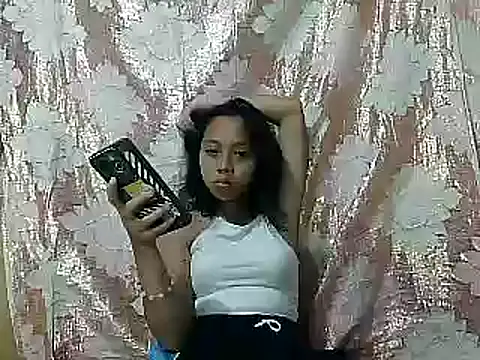 Yours AsianPinayGirl18 online show from May 2026 12:21:01 PM