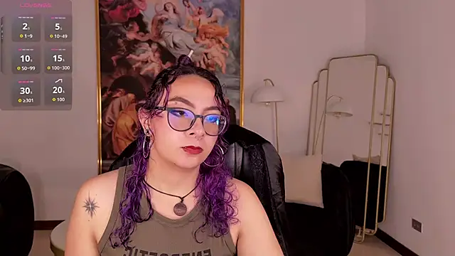 Snapshot of LoiseHarper chatting on May 2026 05:42:02 PM LoiseHarper online show from May 2026 05:42:02 PM