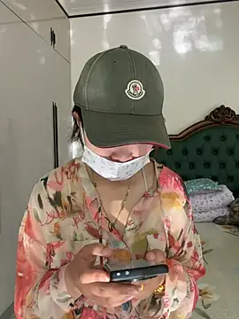 Xiaotian-tian online show from May 2026 01:00:01 AM